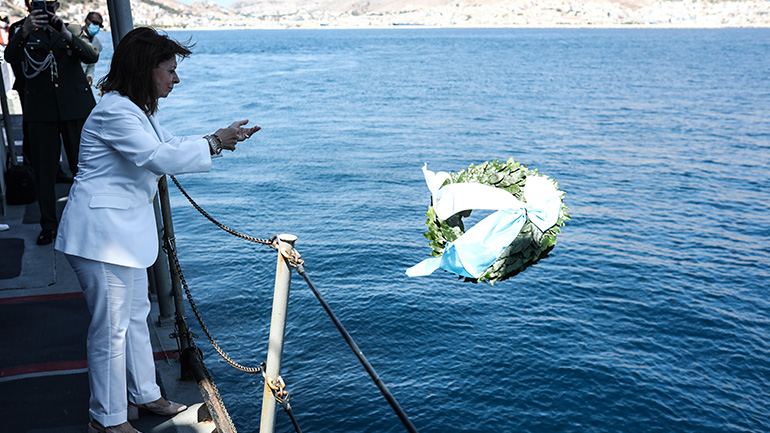 Η Κ. Σακελλαροπούλου στις εκδηλώσεις για την επέτειο της Ναυμαχίας του Γέροντα